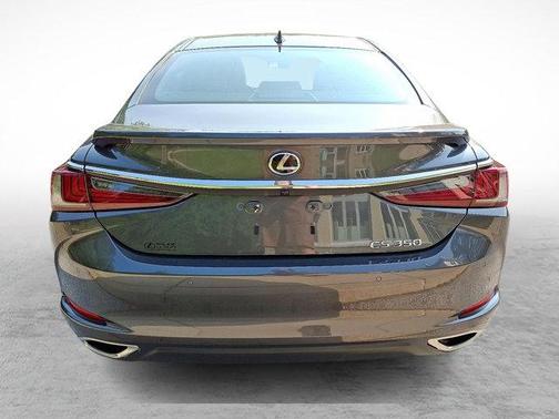 2022 Lexus ES 350 Base