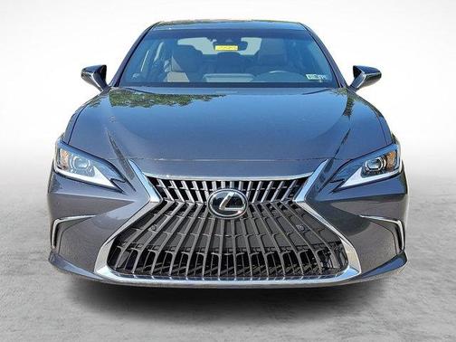 2022 Lexus ES 350 Base