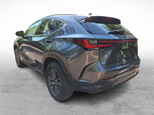 2022 Lexus NX 350h Premium