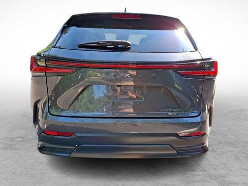 2022 Lexus NX 350h Premium