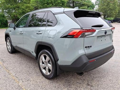 2021 Toyota RAV4 Hybrid XLE Premium