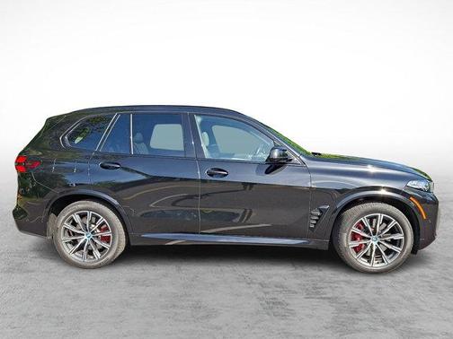 Black Sapphire Metallic 2024 BMW X5 PHEV xDrive50e