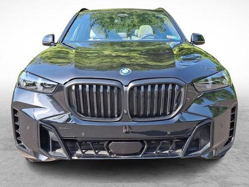 Black Sapphire Metallic 2024 BMW X5 PHEV xDrive50e