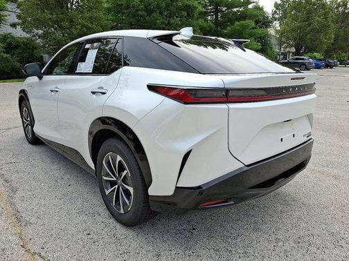 2025 Lexus RZ 450e Premium