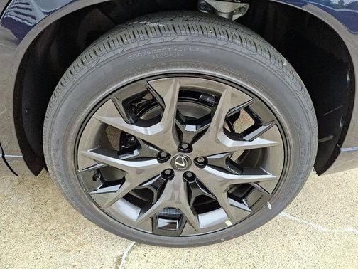 2025 Lexus TX 500h F SPORT Premium