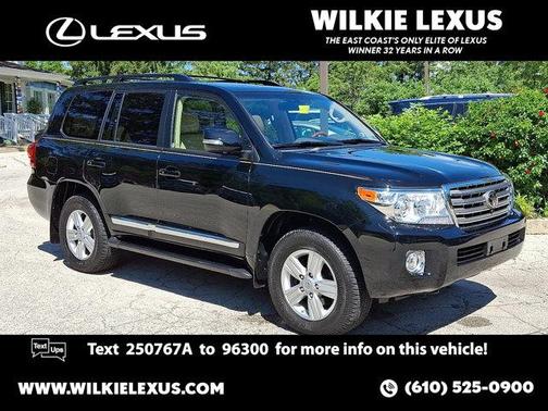 2015 Toyota Land Cruiser Base
