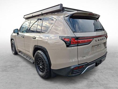 2025 Lexus LX 700h Overtrail