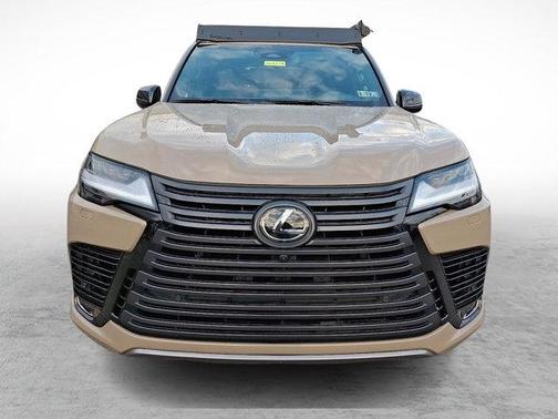 2025 Lexus LX 700h Overtrail