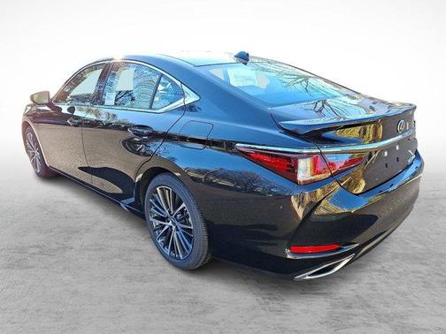 2025 Lexus ES 350 Premium