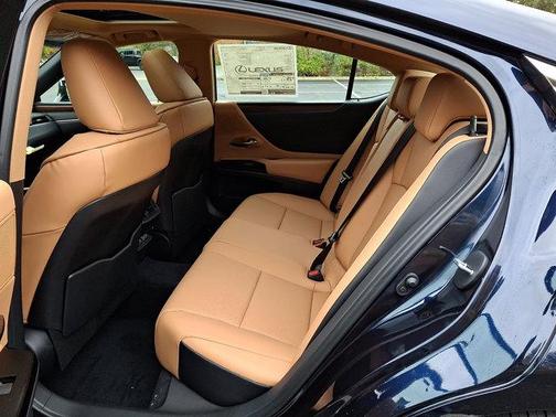 2025 Lexus ES 350 Premium