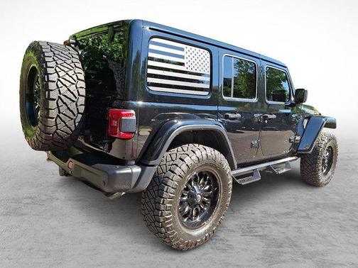 Black Clearcoat 2021 Jeep Wrangler Unlimited Rubicon 392