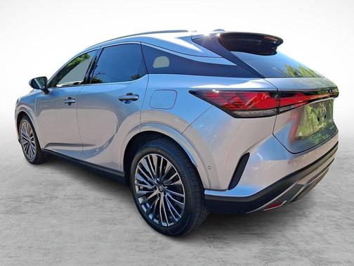 Iridium 2026 Lexus RX 450h+ Base