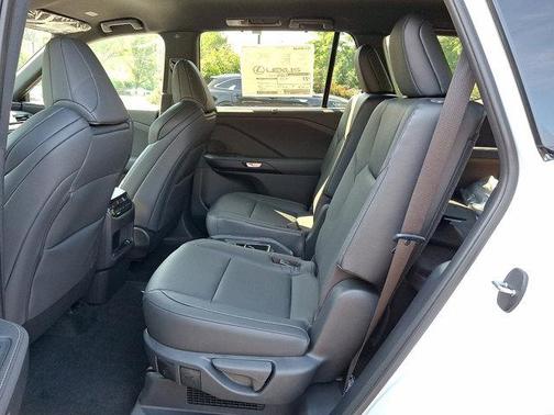2025 Lexus TX 500h F SPORT Premium
