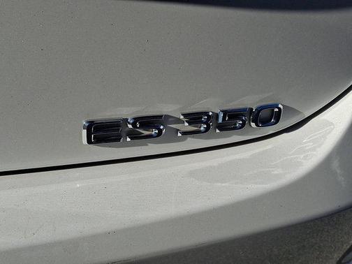2023 Lexus ES 350 Base