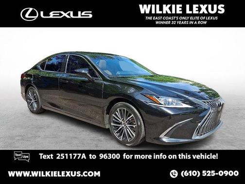 2025 Lexus ES 300h F SPORT Design