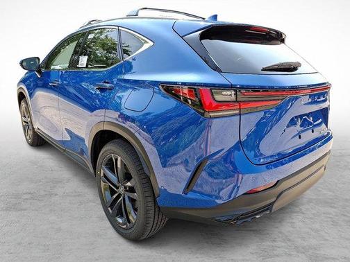 2025 Lexus NX 450h+ Luxury