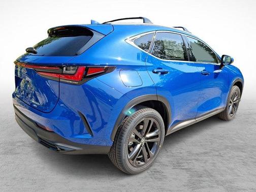 2025 Lexus NX 450h+ Luxury