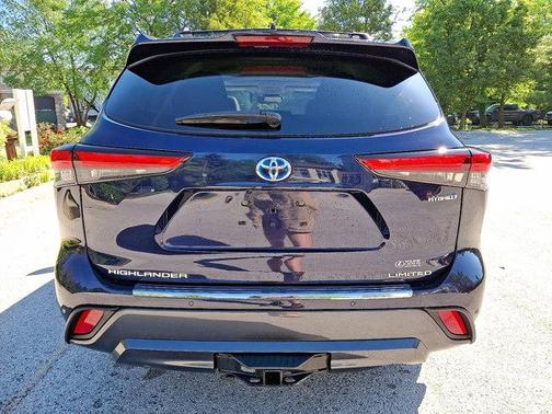 2022 Toyota Highlander Hybrid Limited