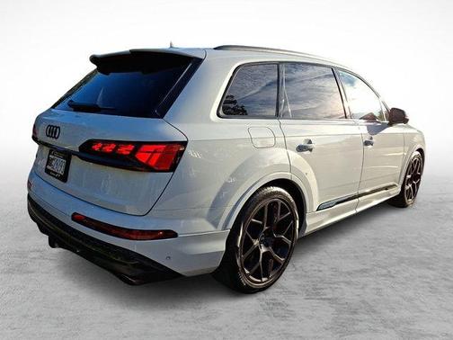 2025 Audi SQ7 4.0T Prestige