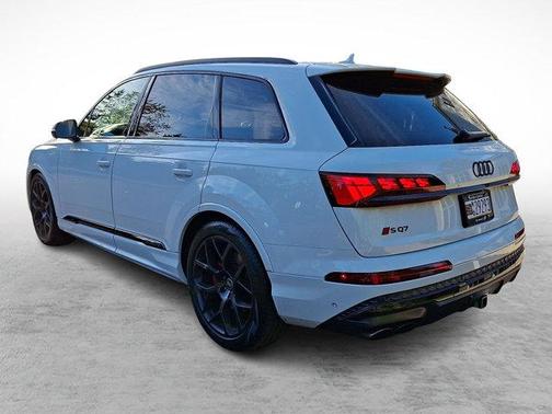 2025 Audi SQ7 4.0T Prestige