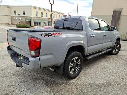2018 Toyota Tacoma TRD Sport