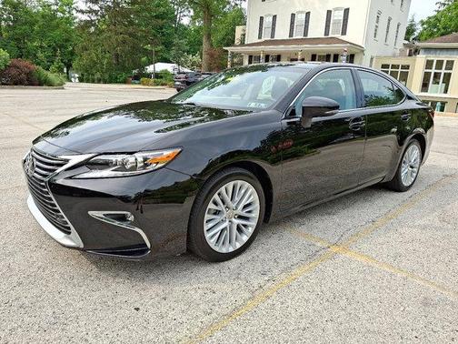 2016 Lexus ES 350 Base