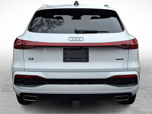 2025 Audi Q5 Premium Plus TFSI quattro S tronic
