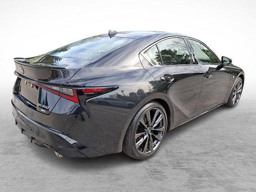 2022 Lexus IS 350 Base