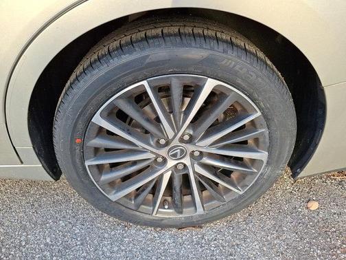 2023 Lexus ES 350 Base