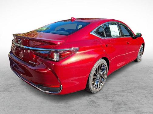 2025 Lexus ES 300h Luxury