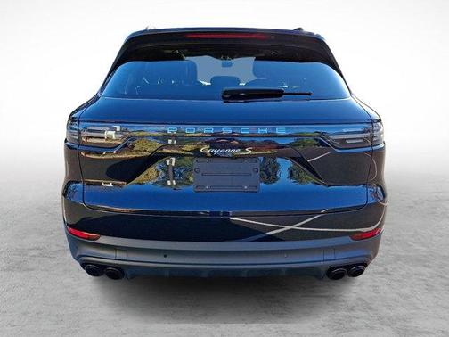 2021 Porsche Cayenne S