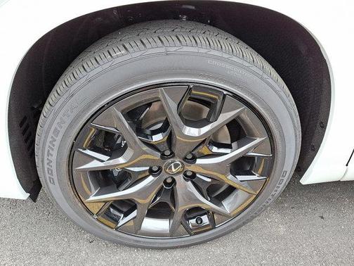 2025 Lexus TX 500h F SPORT Premium