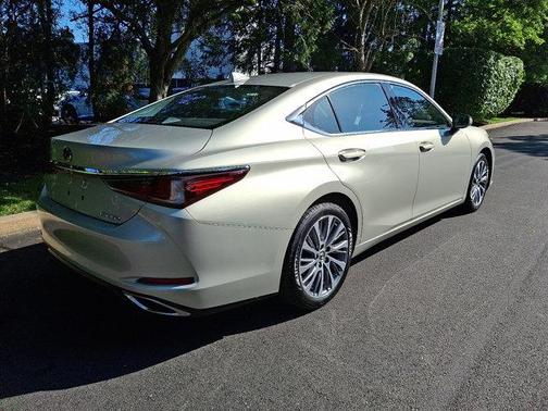 2019 Lexus ES 350 Ultra Luxury