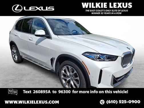 Mineral White Metallic 2024 BMW X5 xDrive40i