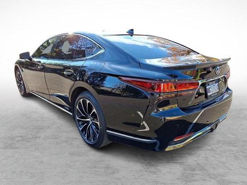 2022 Lexus LS 500h Base