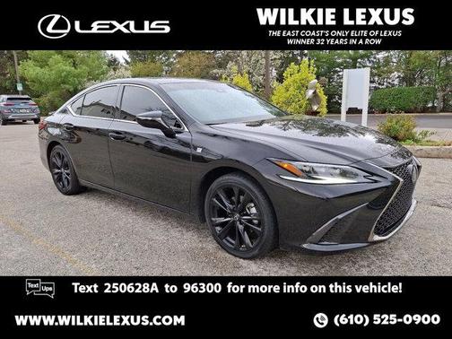 2023 Lexus ES 300h F SPORT Handling