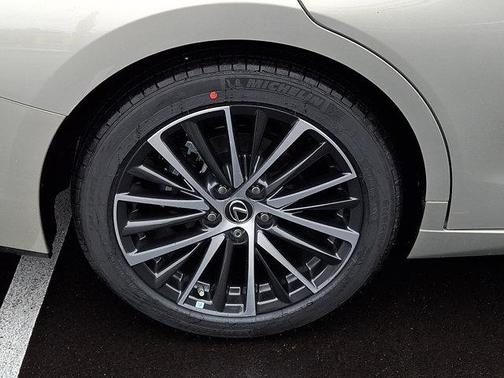 2025 Lexus ES 350 Premium