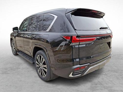 2025 Lexus LX 600 Luxury