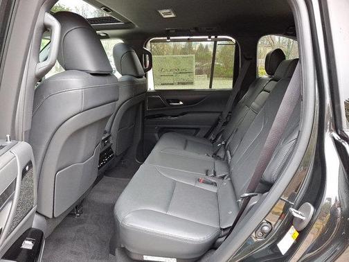 2025 Lexus LX 600 Luxury