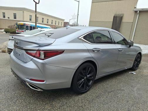 2022 Lexus ES 350 F Sport