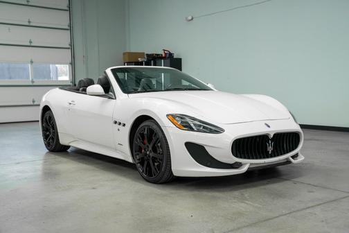 Bianco Fuji 2016 Maserati GranTurismo Sport