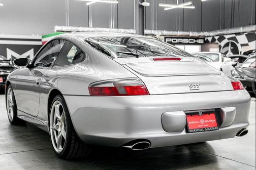 GT Silver Metallic 2004 Porsche 911 Carrera 4