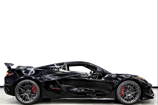 Black 2024 Chevrolet Corvette Z06