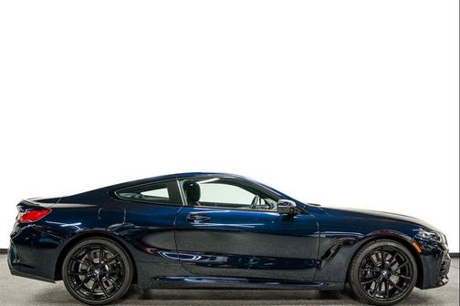 2025 BMW 840 i
