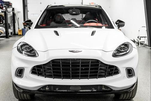 2021 Aston Martin DBX -AML Color, Indulgence Pack, DB Elegance Pack