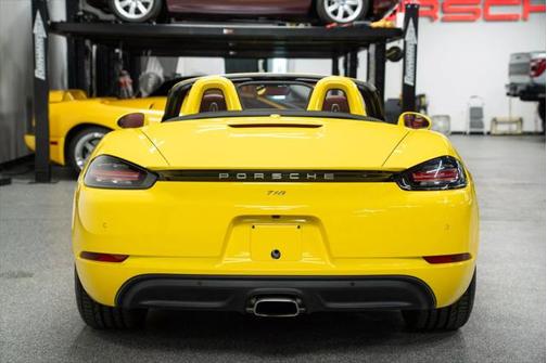 2024 Porsche 718 Boxster Style Edition
