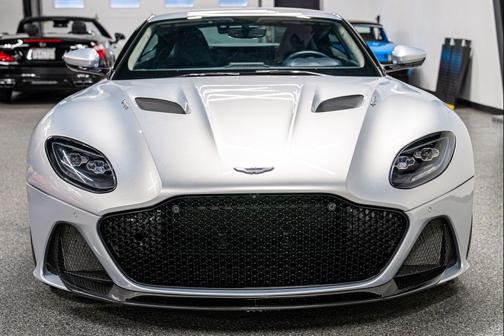 2019 Aston Martin DBS Superleggera