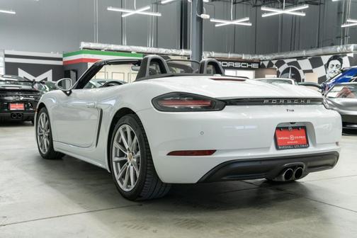 White 2017 Porsche 718 Boxster S