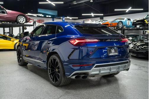 2019 Lamborghini Urus Sport Utility 4D