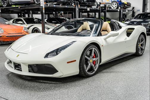 2018 Ferrari 488 Spider Base